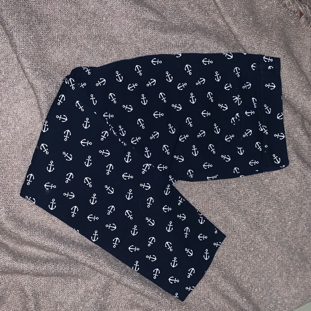 NWOT Old Navy- Sailor Capris: Size 12 NAVY Color